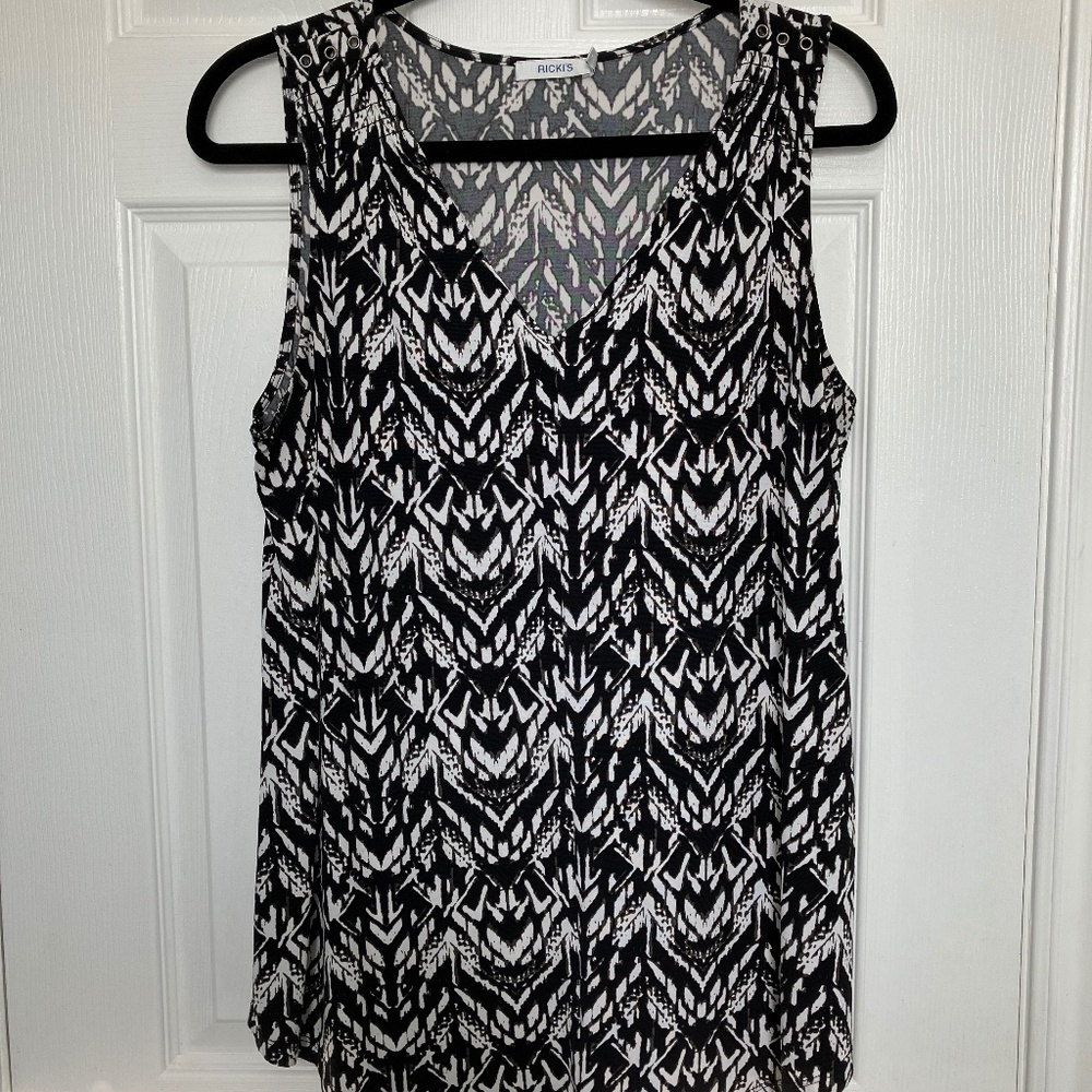 Bundle 5/$20- Rickis Swing Tank Blouse